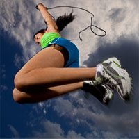 Антицеллюлитное упражнение - прыжки со скакалкой